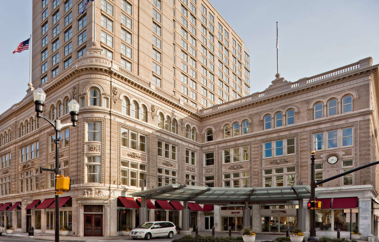 Hotel Lancaster Marriott At Penn Square Exterior foto